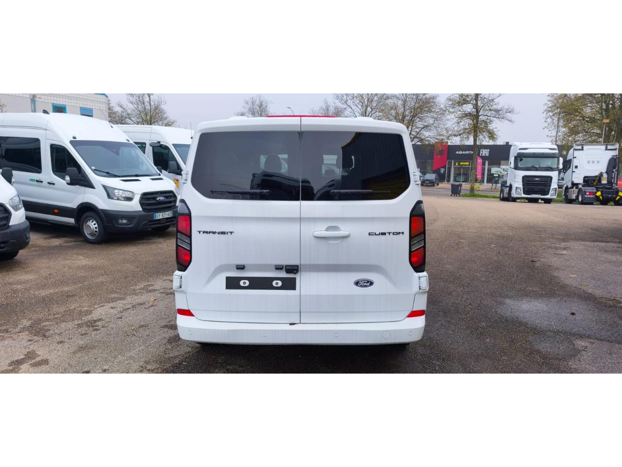 FORD TRANSIT CUSTOM KOMBI
