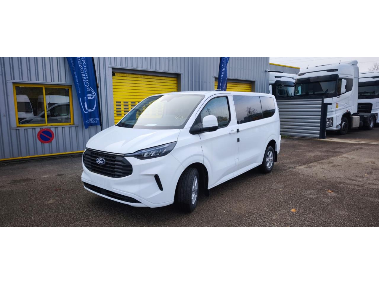 FORD TRANSIT CUSTOM KOMBI
