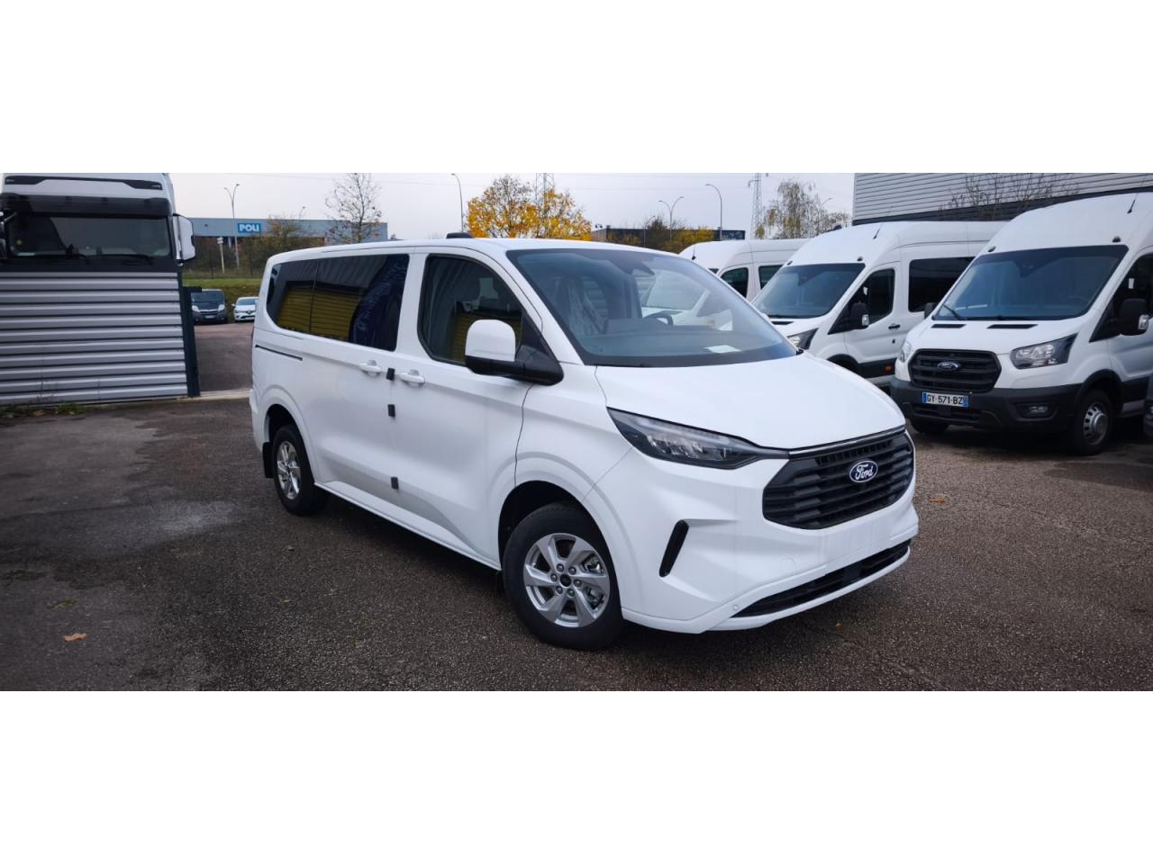 FORD TRANSIT CUSTOM KOMBI