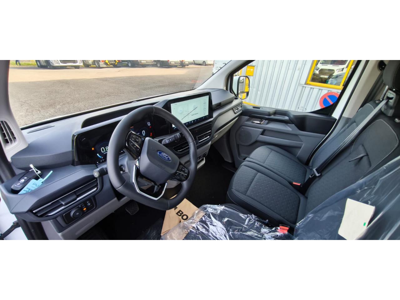 FORD TRANSIT CUSTOM KOMBI