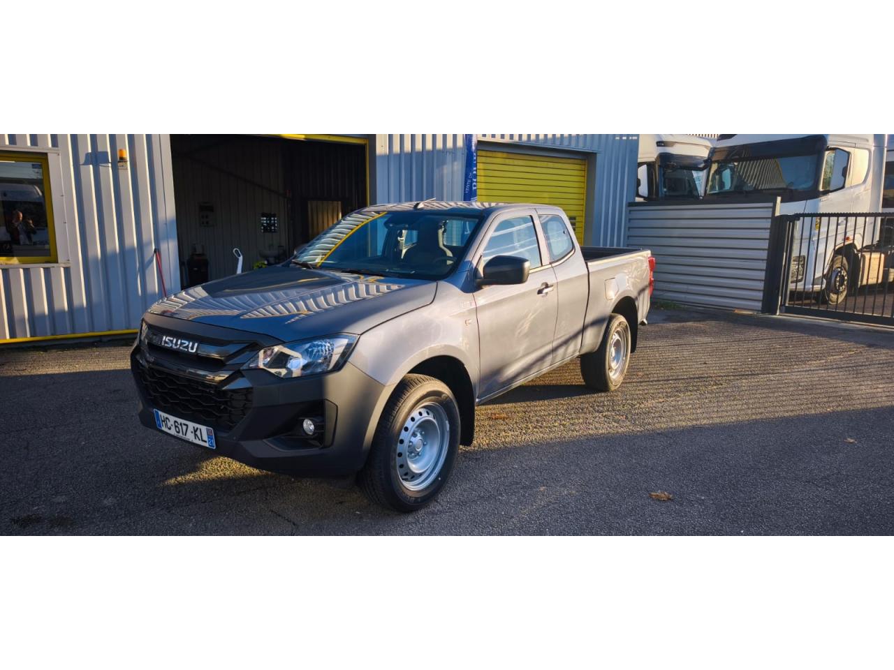 ISUZU D-MAX