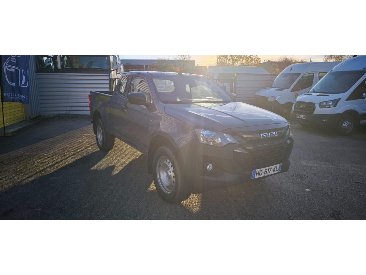 ISUZU D-MAX