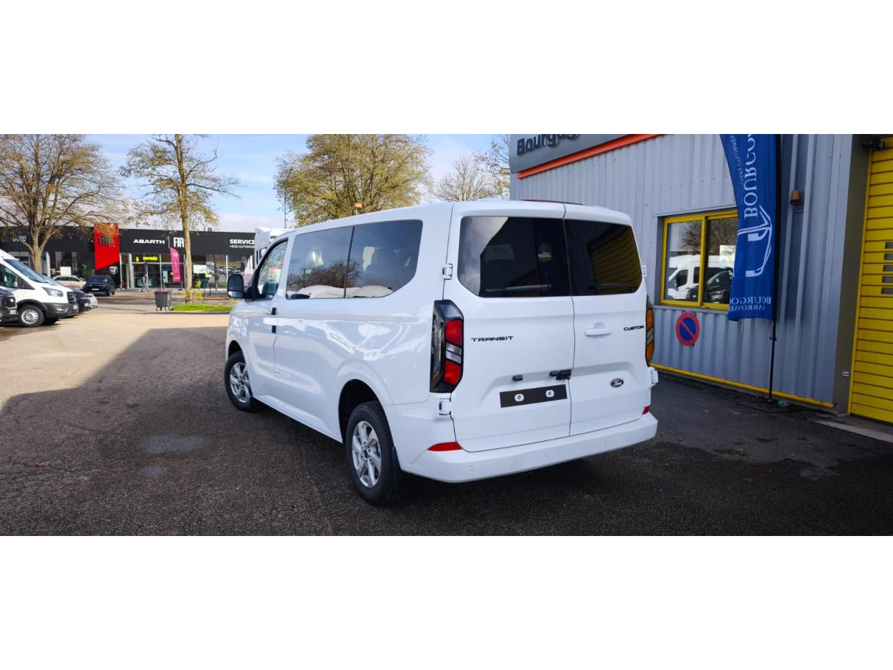 FORD TRANSIT CUSTOM KOMBI
