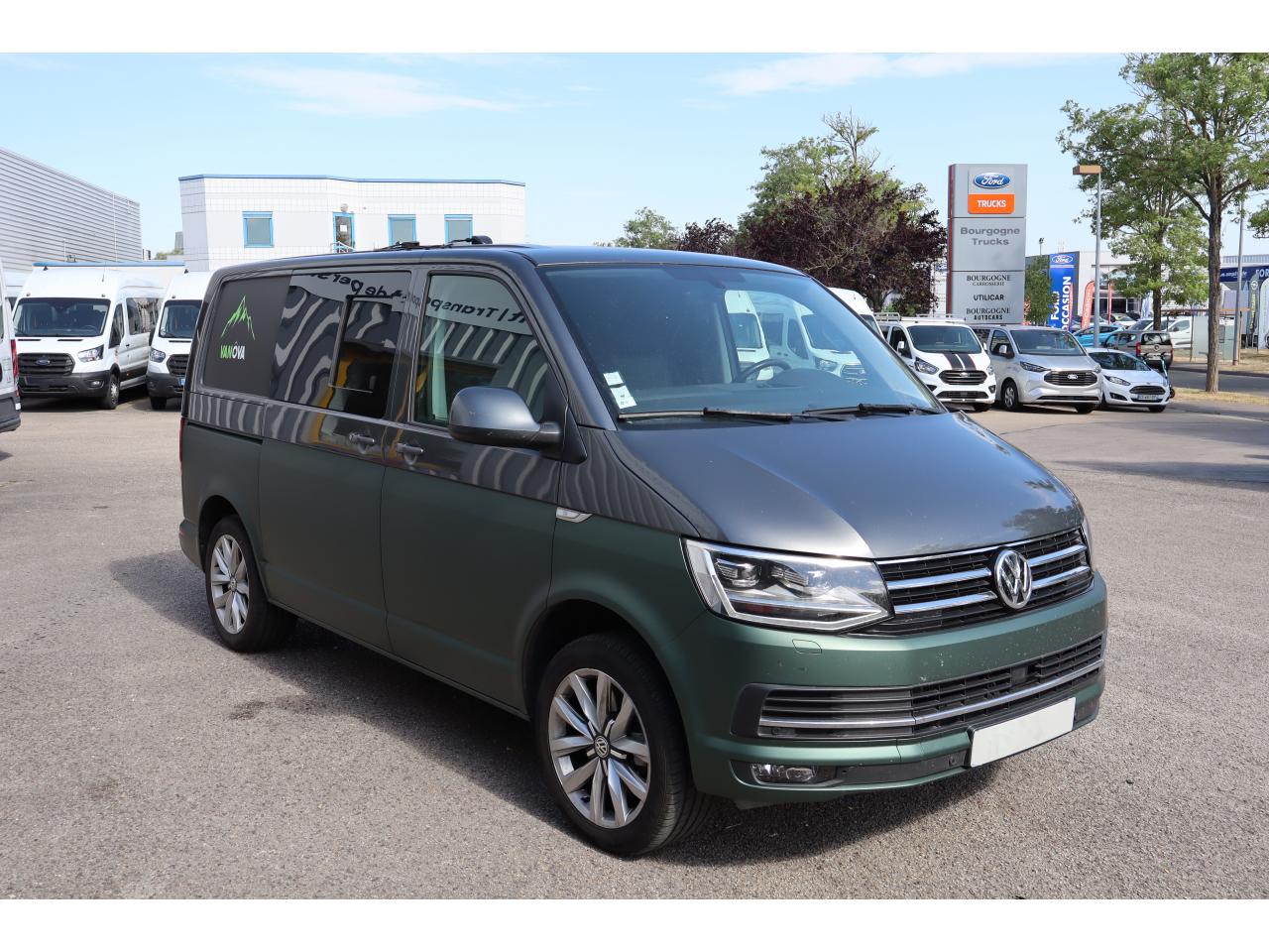 VOLKSWAGEN TRANSPORTER