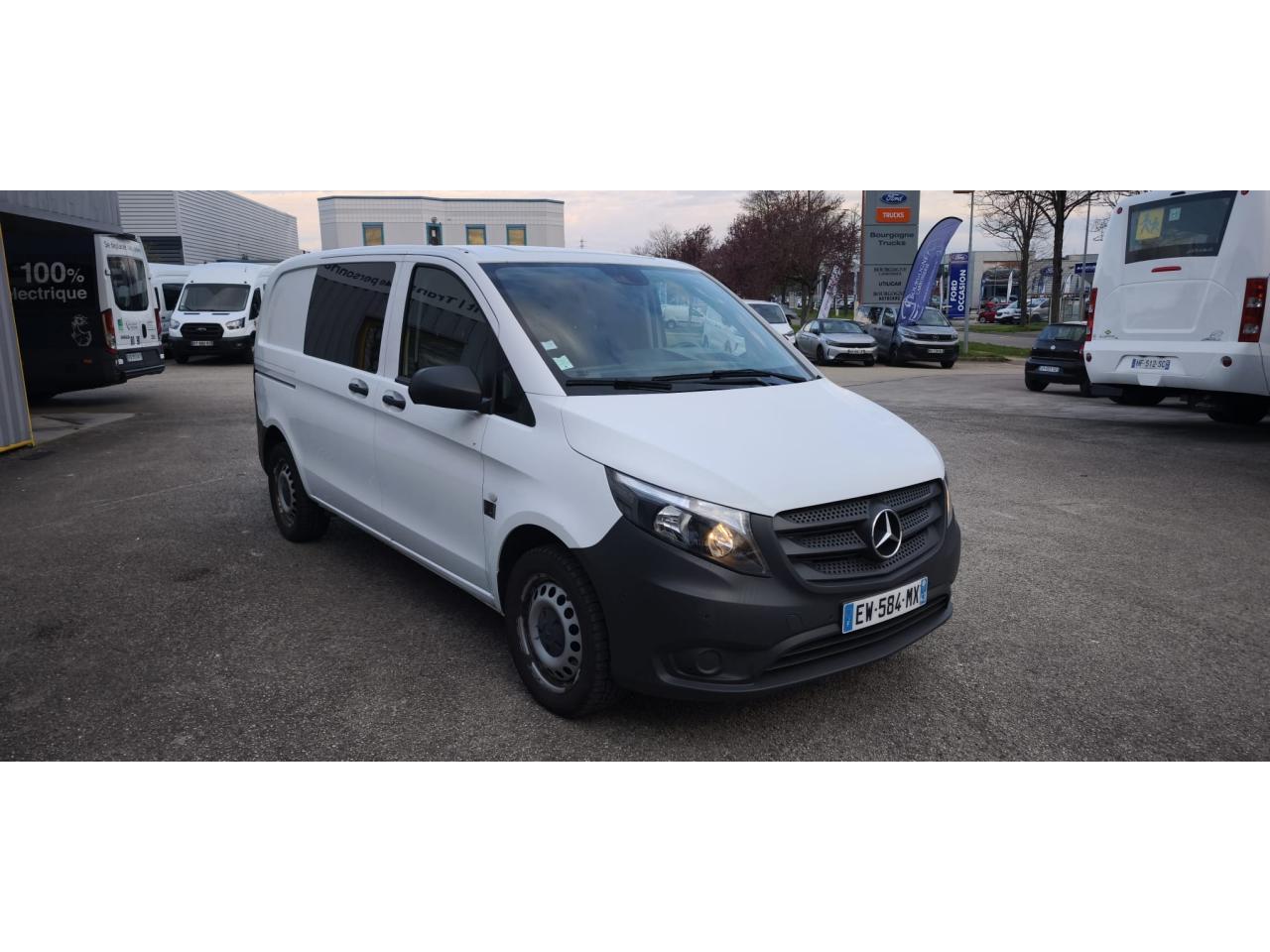MERCEDES VITO