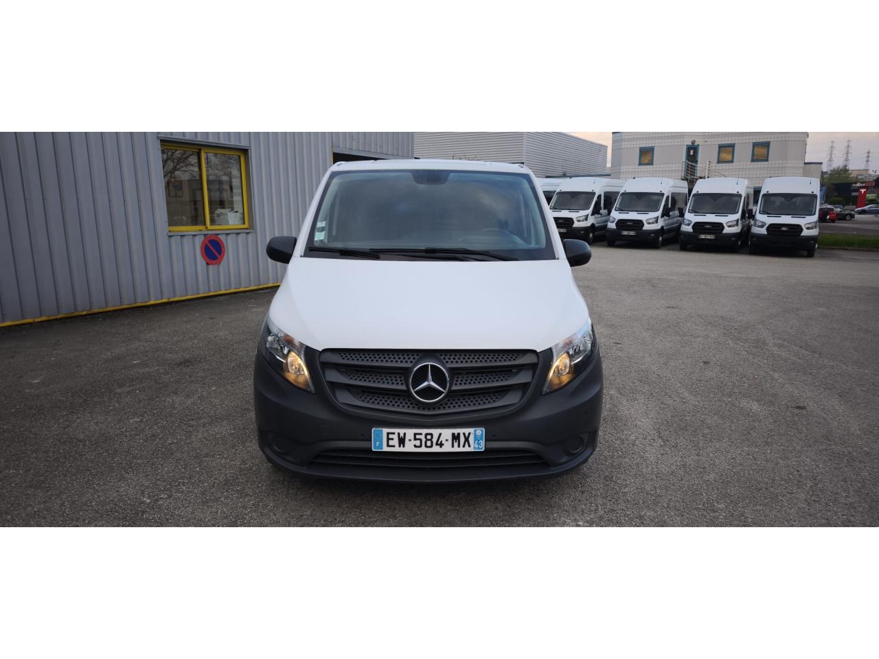 MERCEDES VITO