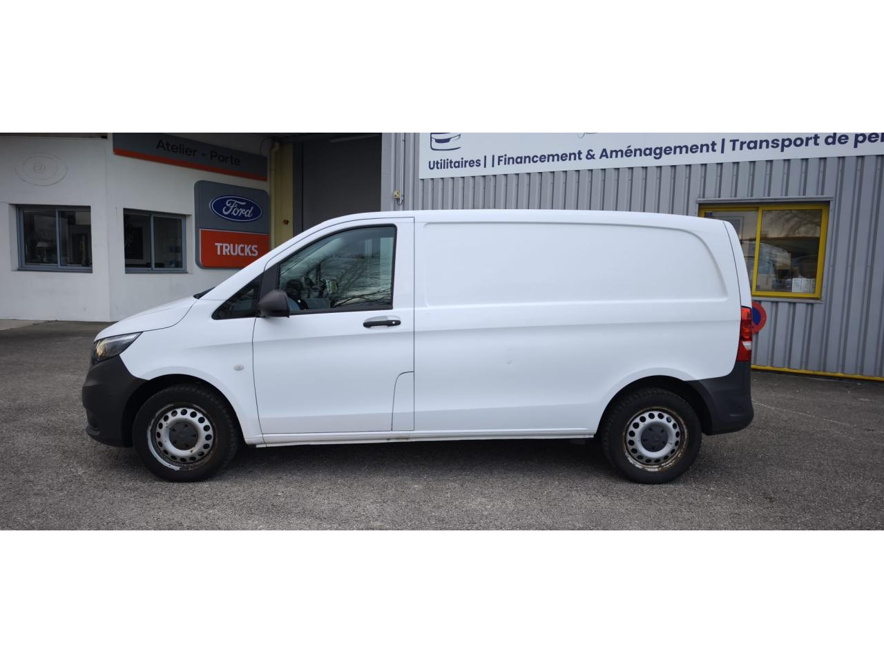 MERCEDES VITO