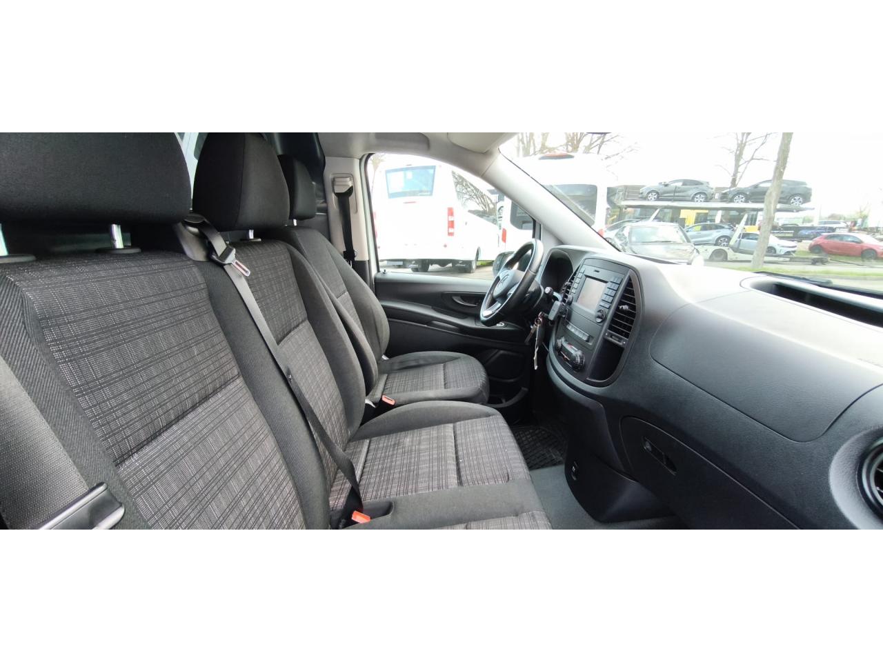 MERCEDES VITO
