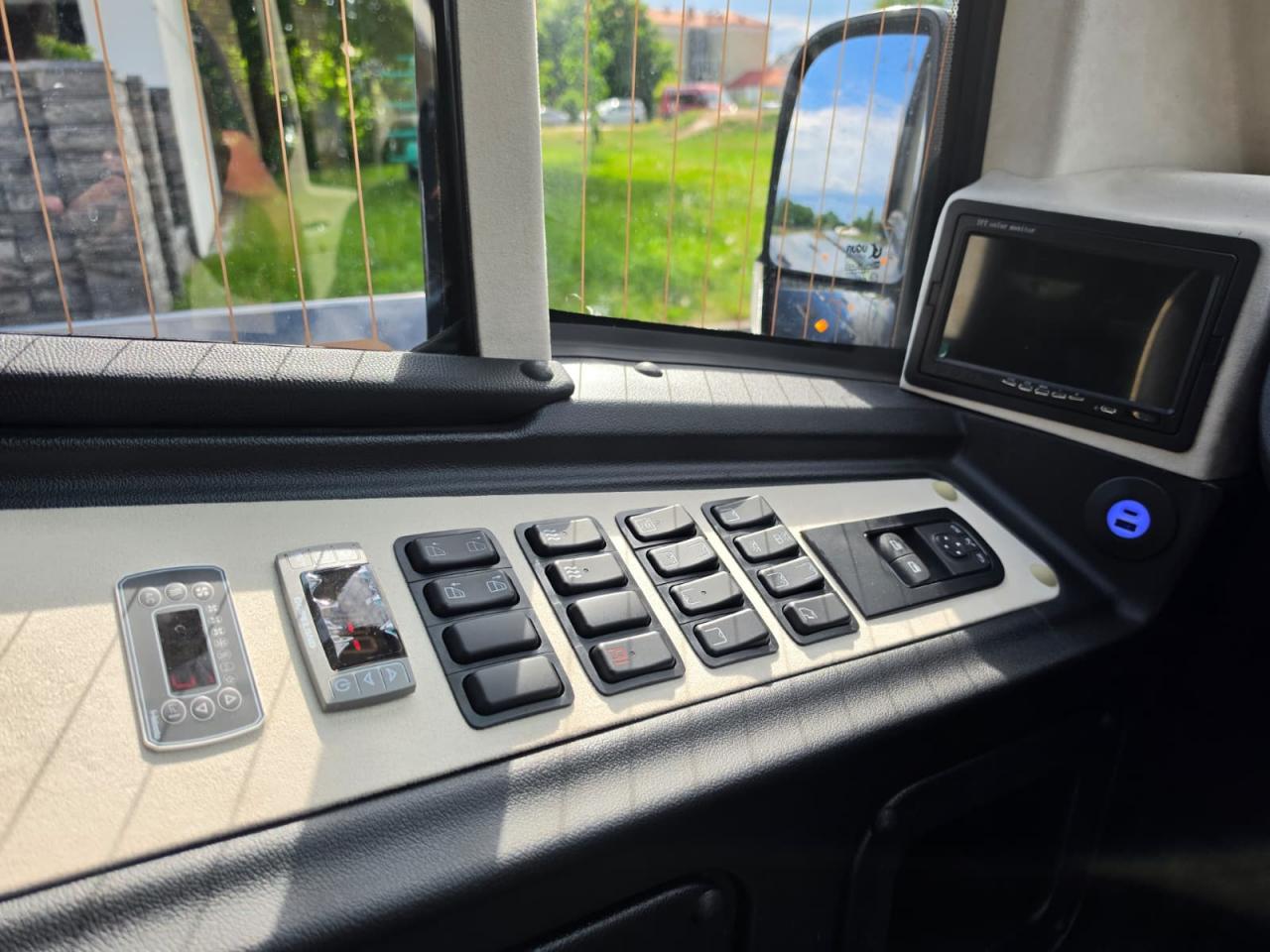 MERCEDES SPRINTER