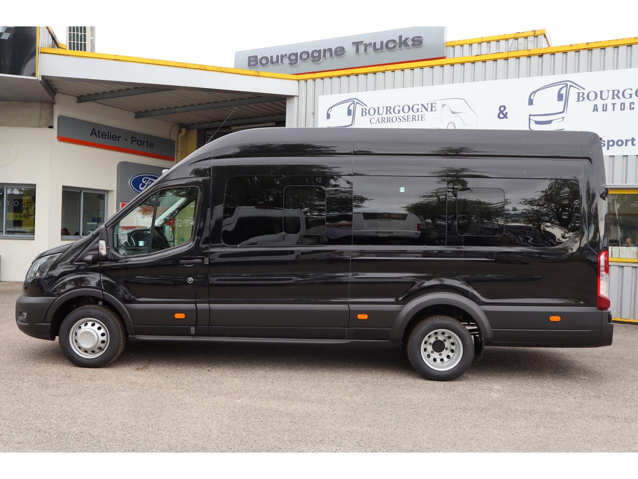 FORD TRANSIT