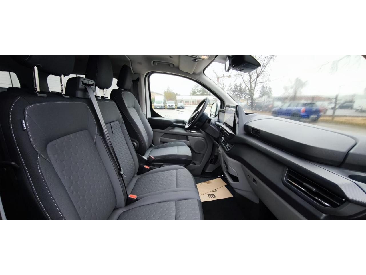 FORD TRANSIT CUSTOM KOMBI