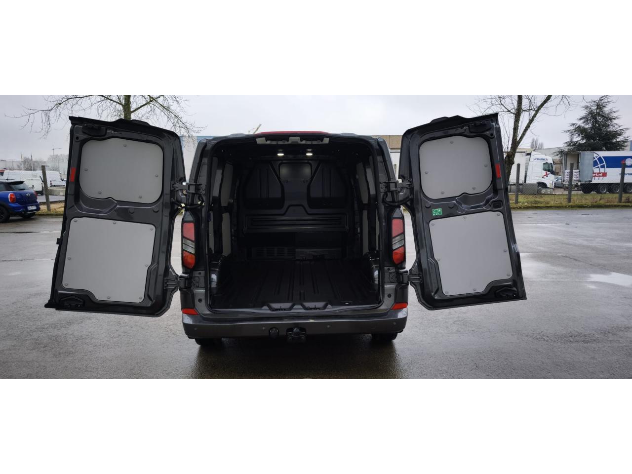 FORD TRANSIT CUSTOM