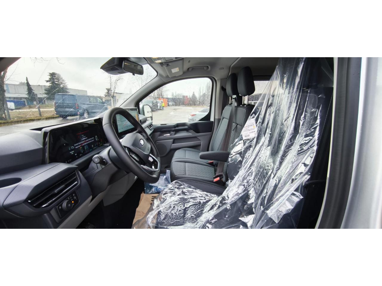FORD TRANSIT CUSTOM KOMBI