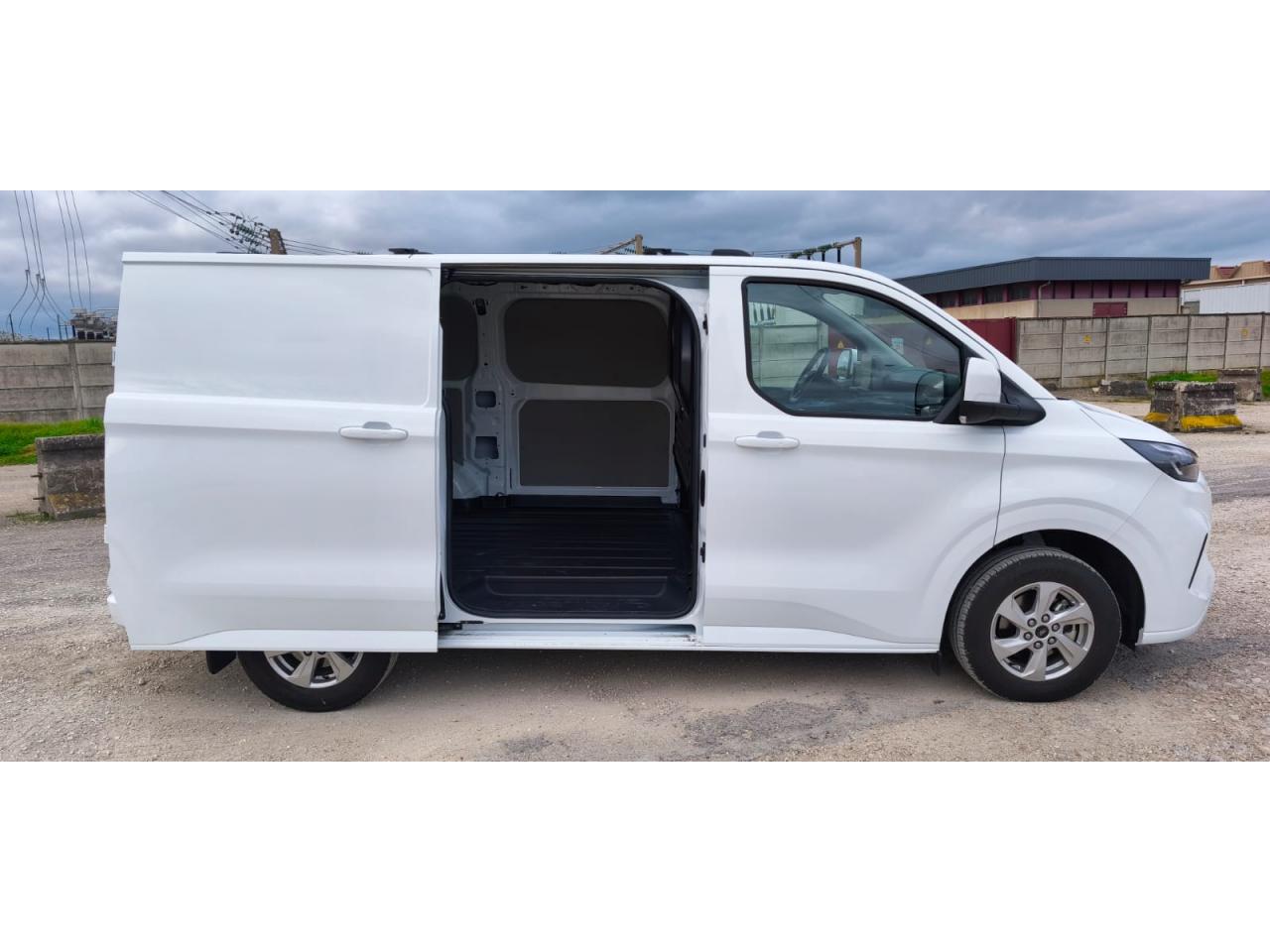 FORD TRANSIT CUSTOM