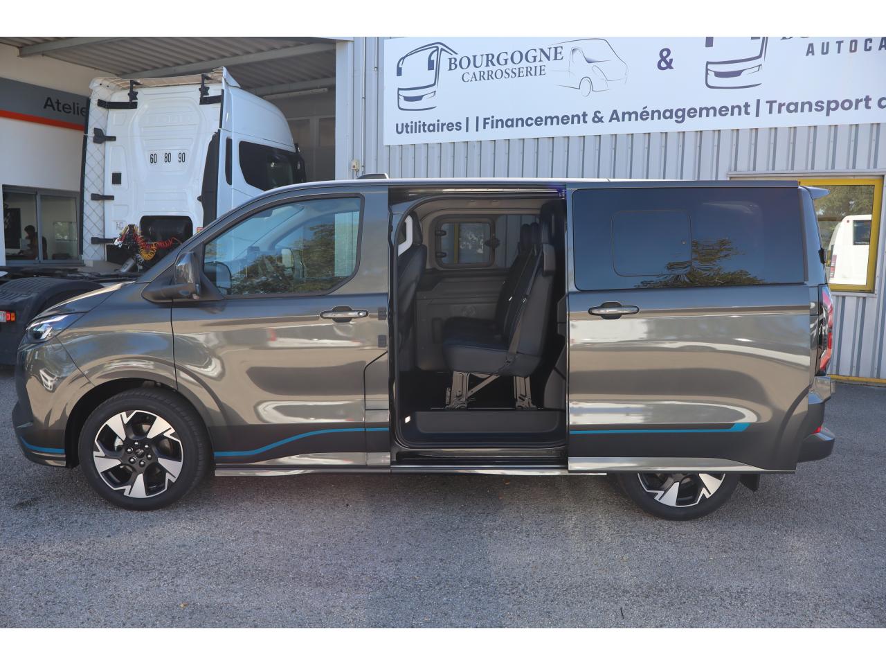 FORD TRANSIT
