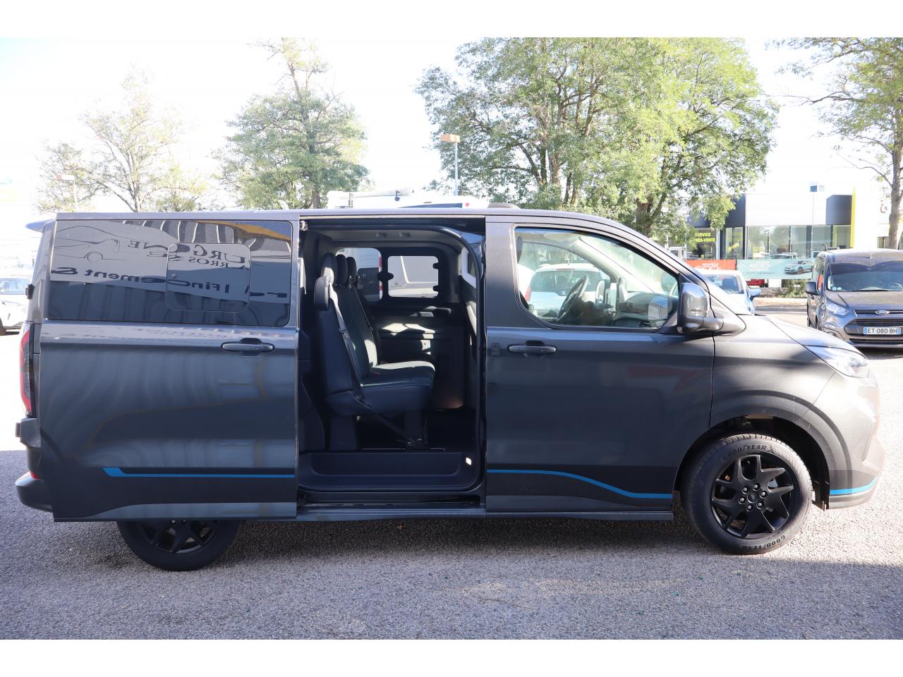 FORD TRANSIT CUSTOM
