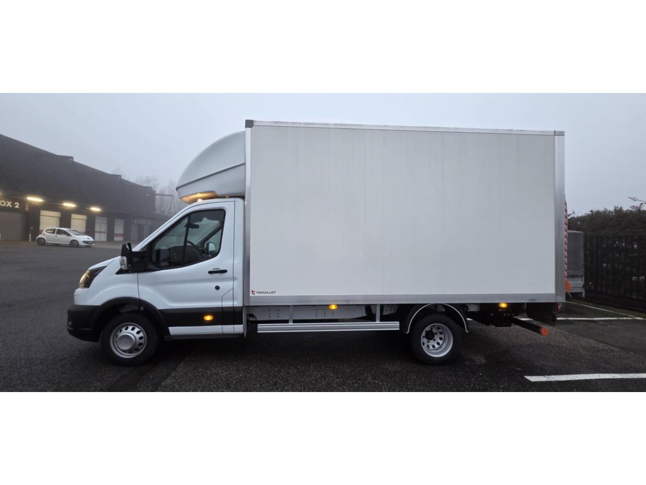 FORD TRANSIT