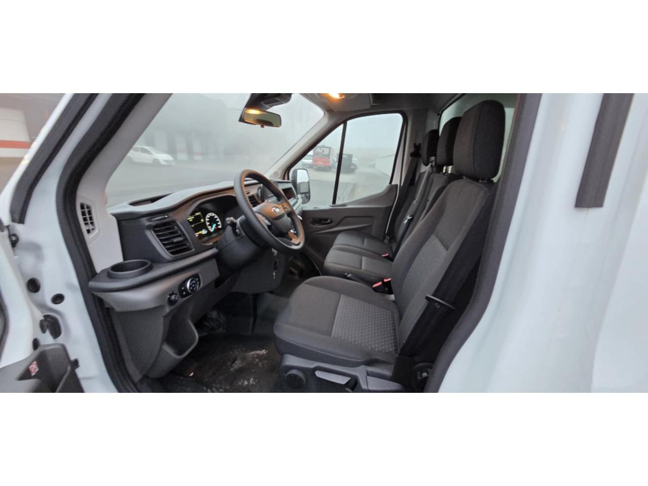 FORD TRANSIT