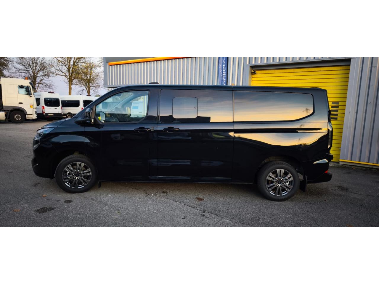 FORD TRANSIT CUSTOM