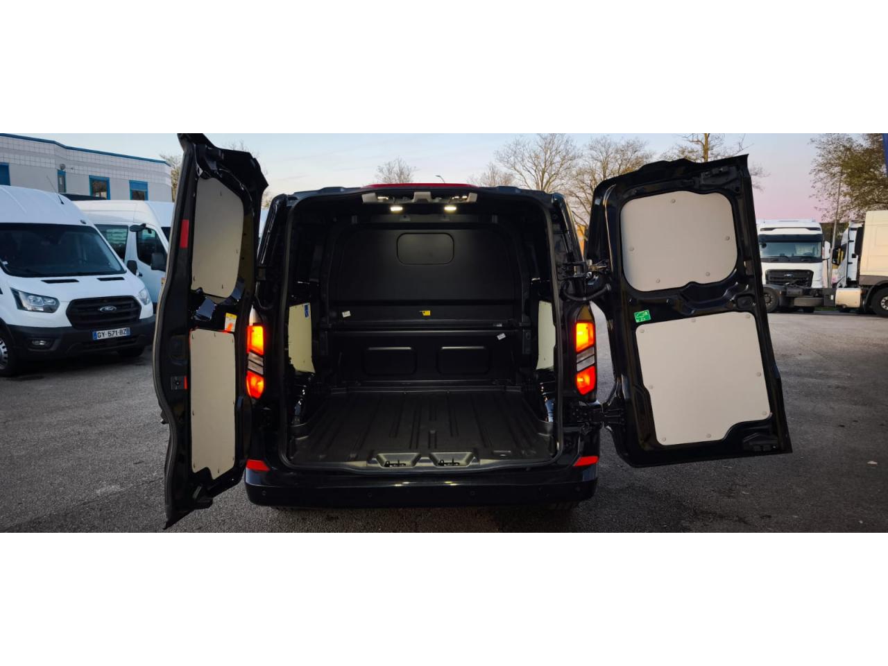 FORD TRANSIT CUSTOM