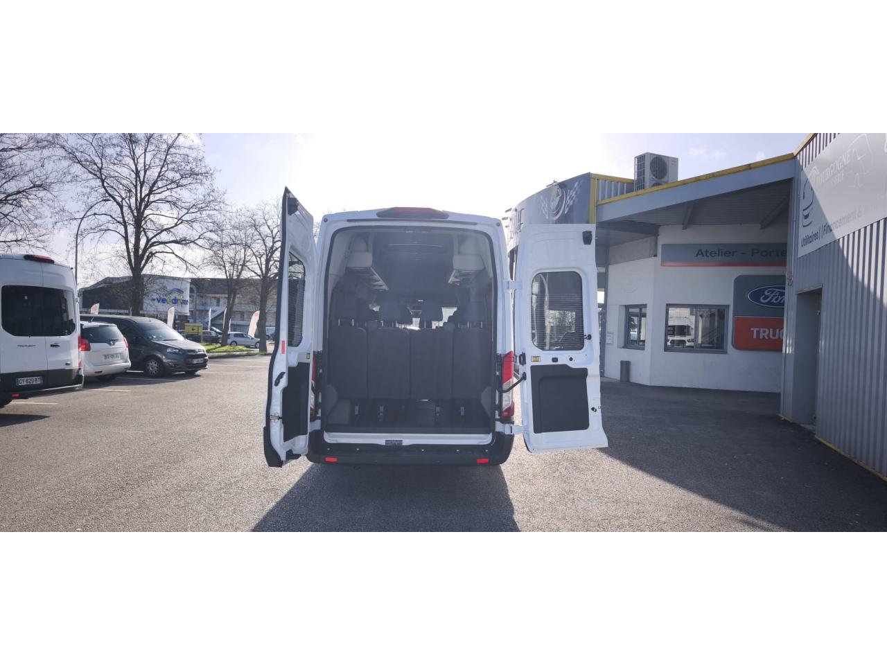 FORD TRANSIT