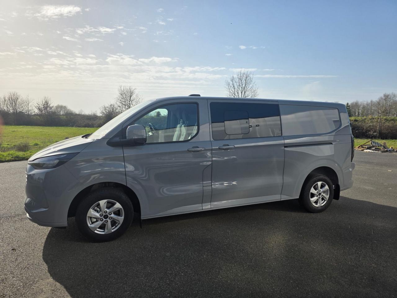FORD TRANSIT CUSTOM